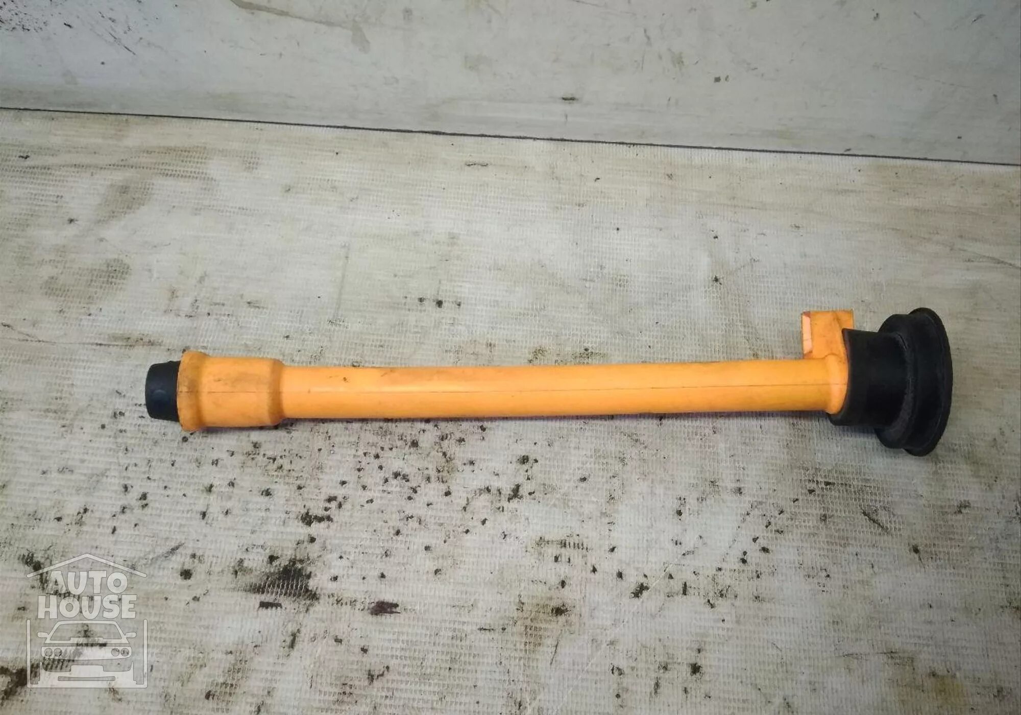 Vag 06f103663j. Воронка щупа фольксваген. Трубка масляного щупа акцент 12 клапанный. Направляющая масляного щупа. 06a103663c щуп.