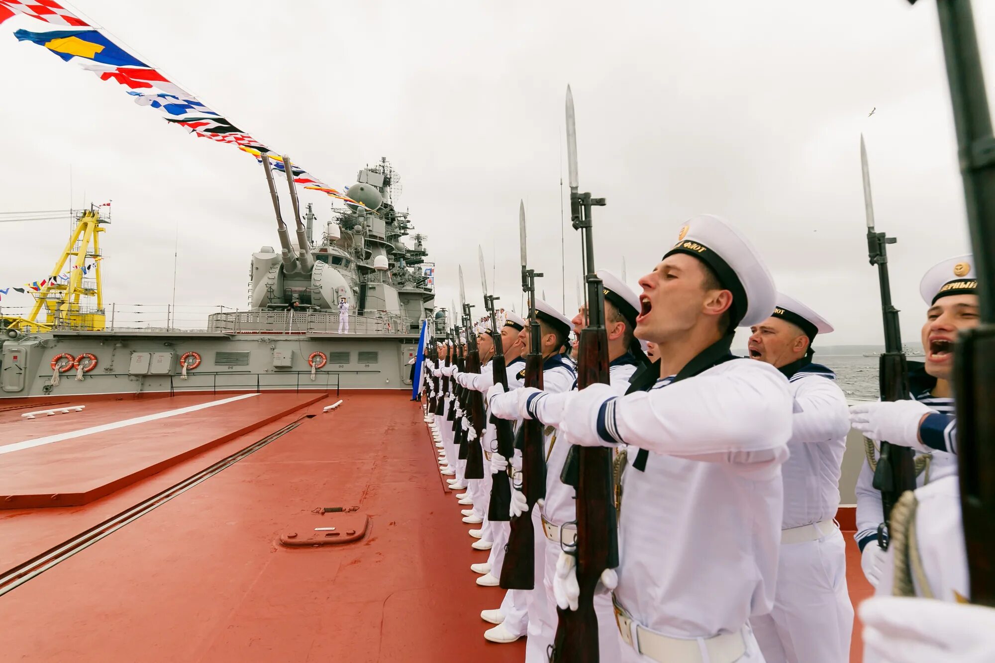 Парад флота. Парад ВМФ 2019 Североморск. Парад ВМФ В Североморске 2023. Парад ВМФ В Североморске 2021. Парад ВМФ В Североморске 2022.