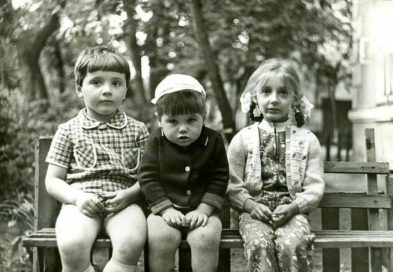 Под наши старые фотки. Дети 70-х. Советские младенцы. Детство 70 х годов. Советские красивые дети.