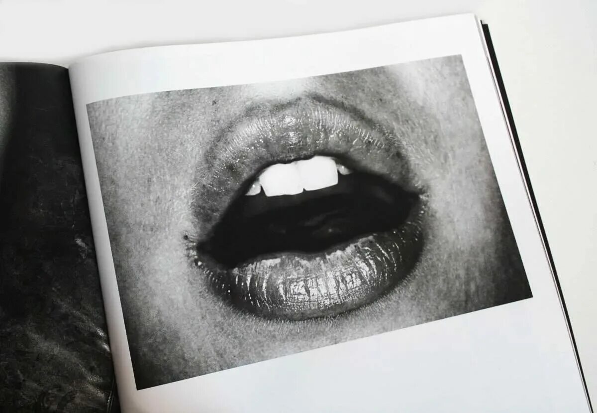 Стильные изображения для постеров. Эстетик постеры черно белые. Эстетик постеры черно белые. Коллаж чб. Черно белая эстетика.