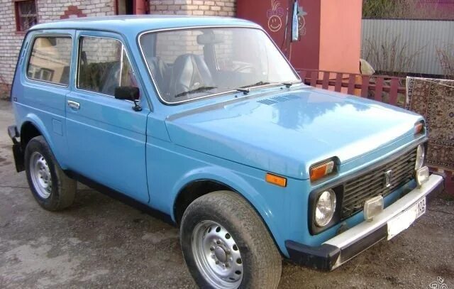 Ваз 2121 1985 года. Ваз 2121 1985 года. Ваз 2121 1985. Нива 2121 1985. Ваз 2121 1985.