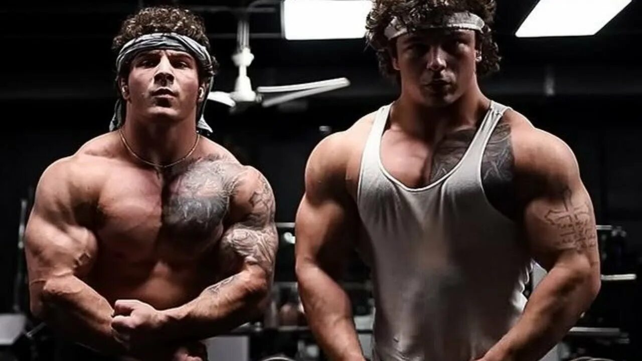 Tren twins. Trentwins. трен твинс рост. tren twins height. трен твинс сухие.