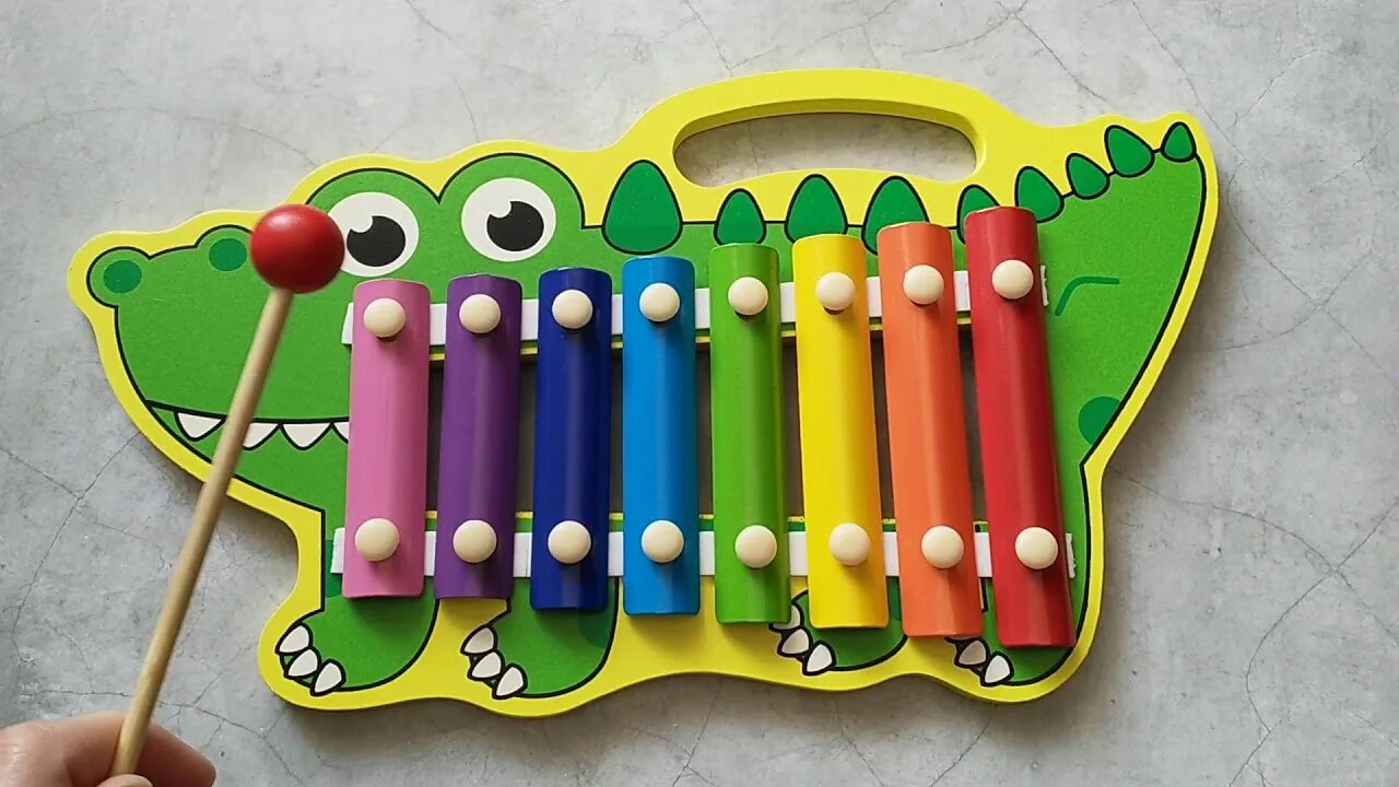 Ноты для металлофона для детей в лесу родилась елочка. Металлофон детский goldon 11003. Мелодии на ксилофоне. Карточки для металлофона. Мелодии для ксилофона 8 нот по цветам.