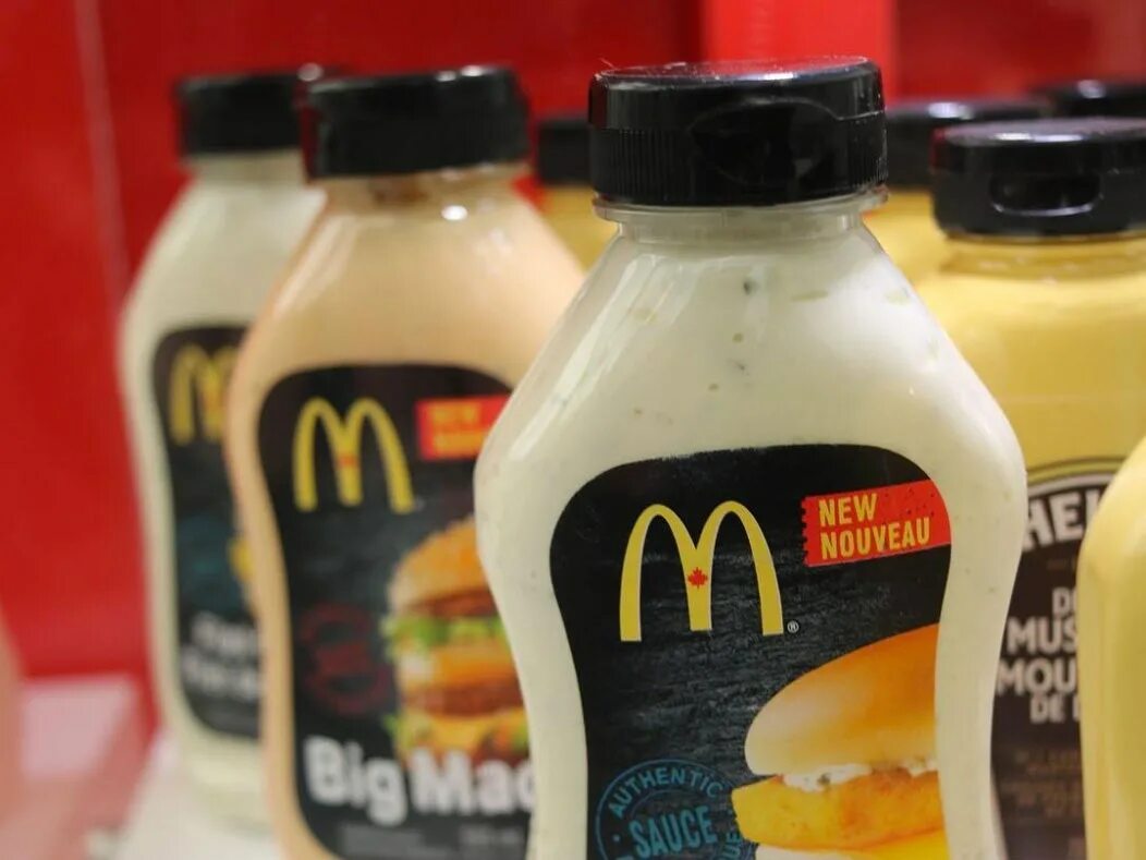 Соус из мака. Соус макдак. Соусы в маке. Сырный соус heinz бургер кинг. Соусы в маке.