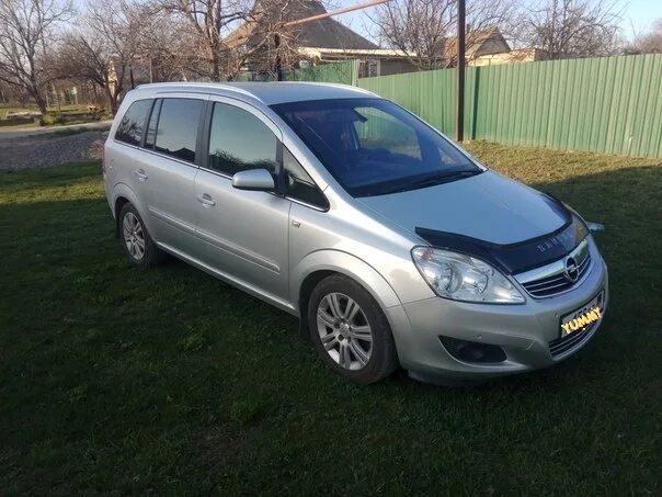 Opel zafira 2. Опель зафира 2005. Opel zafira 2010. Пробег опель зафира б. Пробег опель зафира б.