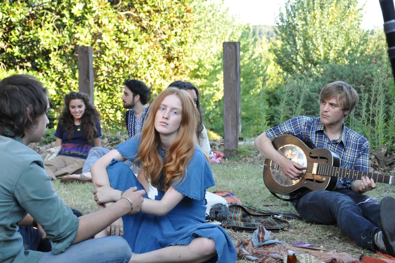 Something's in the air. @despair_in _the_air. Something's in the air. Something in the air thomas and. In the air.