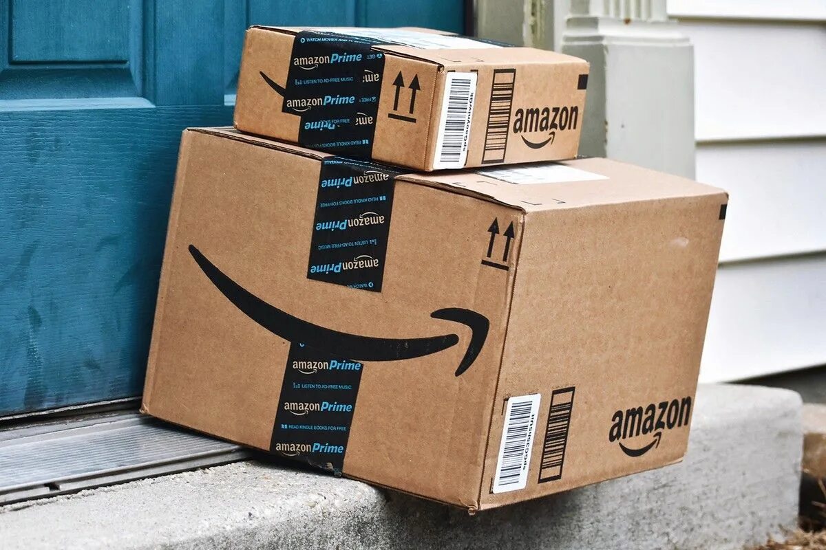 Amazon заказать. Amazon Prime. The Amazon. Коробка Амазон. Amazon Box Prime.