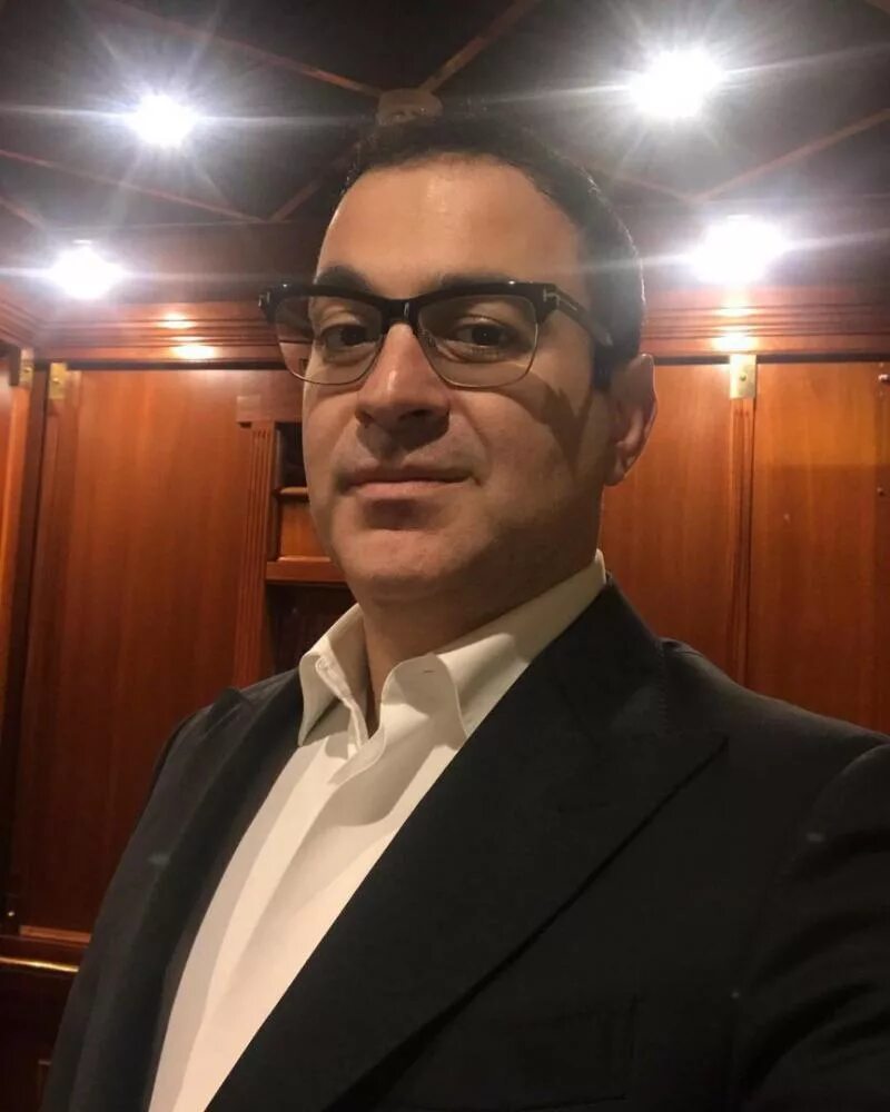 Гарик мартиросян. Гарик мартиросян. Гарик мартиросян 2020. Гарик мартиросян 1997. Гарик мартиросян.