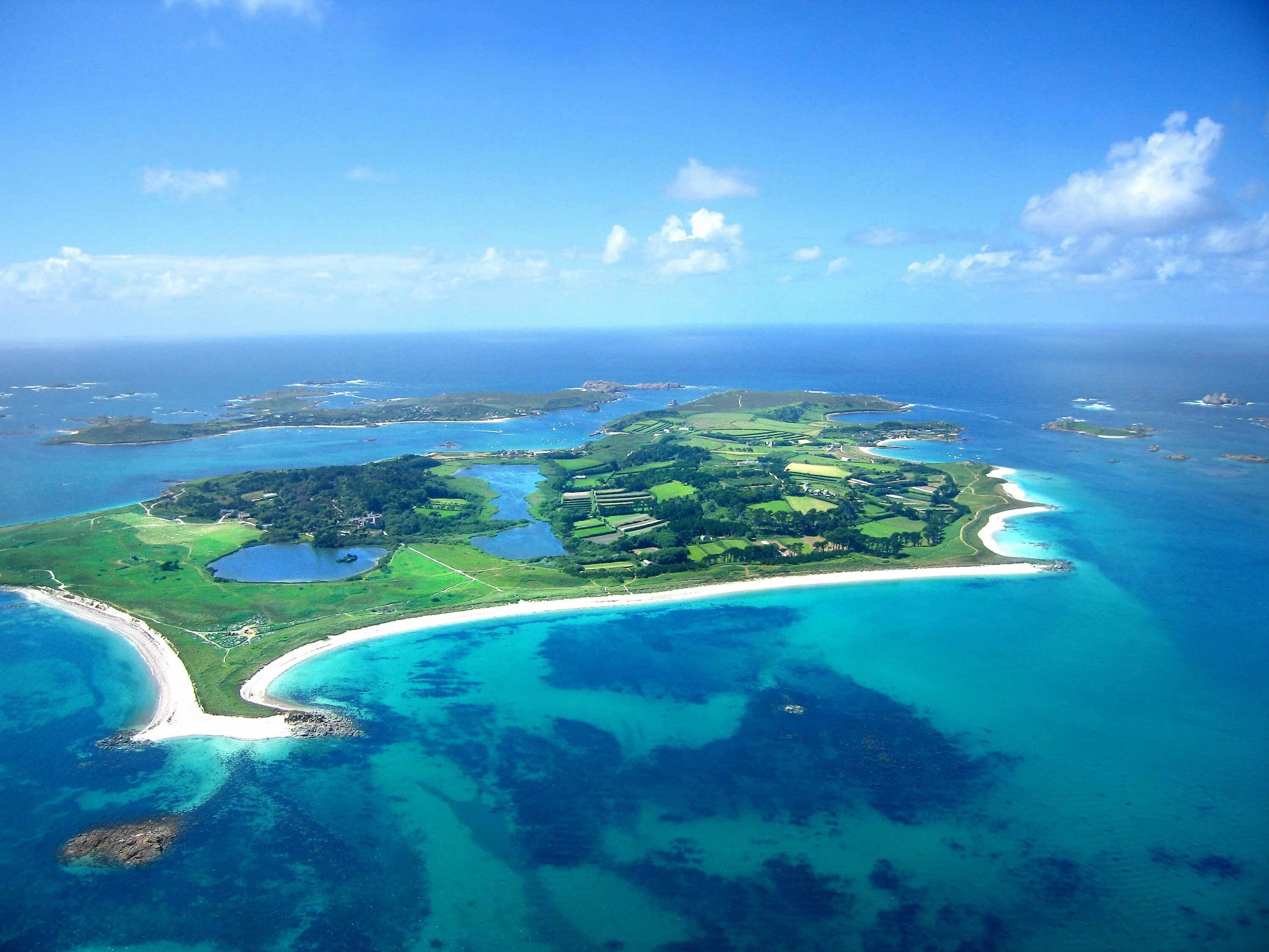 Which part of island of great. Треско, архипелаг Силли. Острова Сцилли Англия. Британия острова Силли. Остров Силли в Англии.