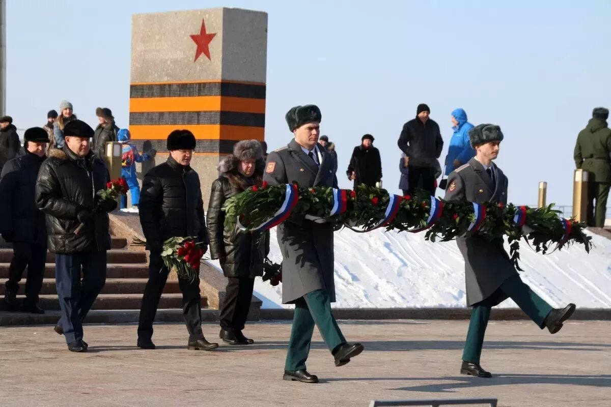 23 февраля самара мероприятия. Цветы на 23 февраля. Митинг самара 22 февраля. 23 февраля самара мероприятия. 23 февраля самара мероприятия.