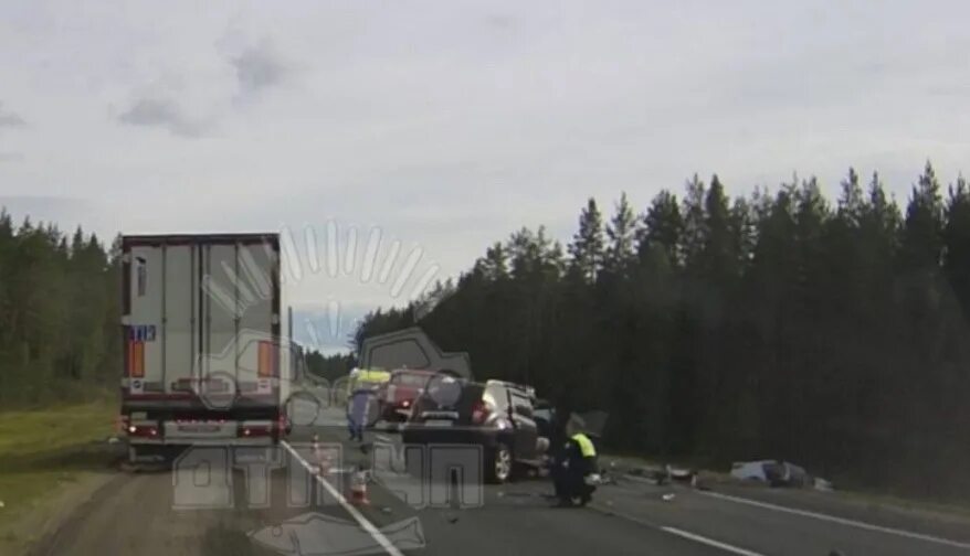 Лавина в хибинах 2021. Спуск лавин кировск. Лавина в мурманской области 2021. Мурманская область виды туризма. Трагедия в хибинах 8 января 2024.