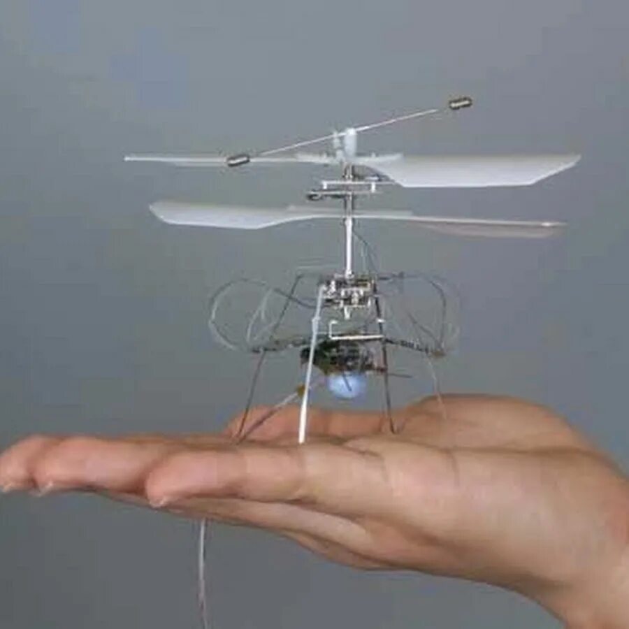 Микро друг. Летающие модели вертолетов. Летающий робот. Самодельный квадрокоптер. Микро летательные аппараты.