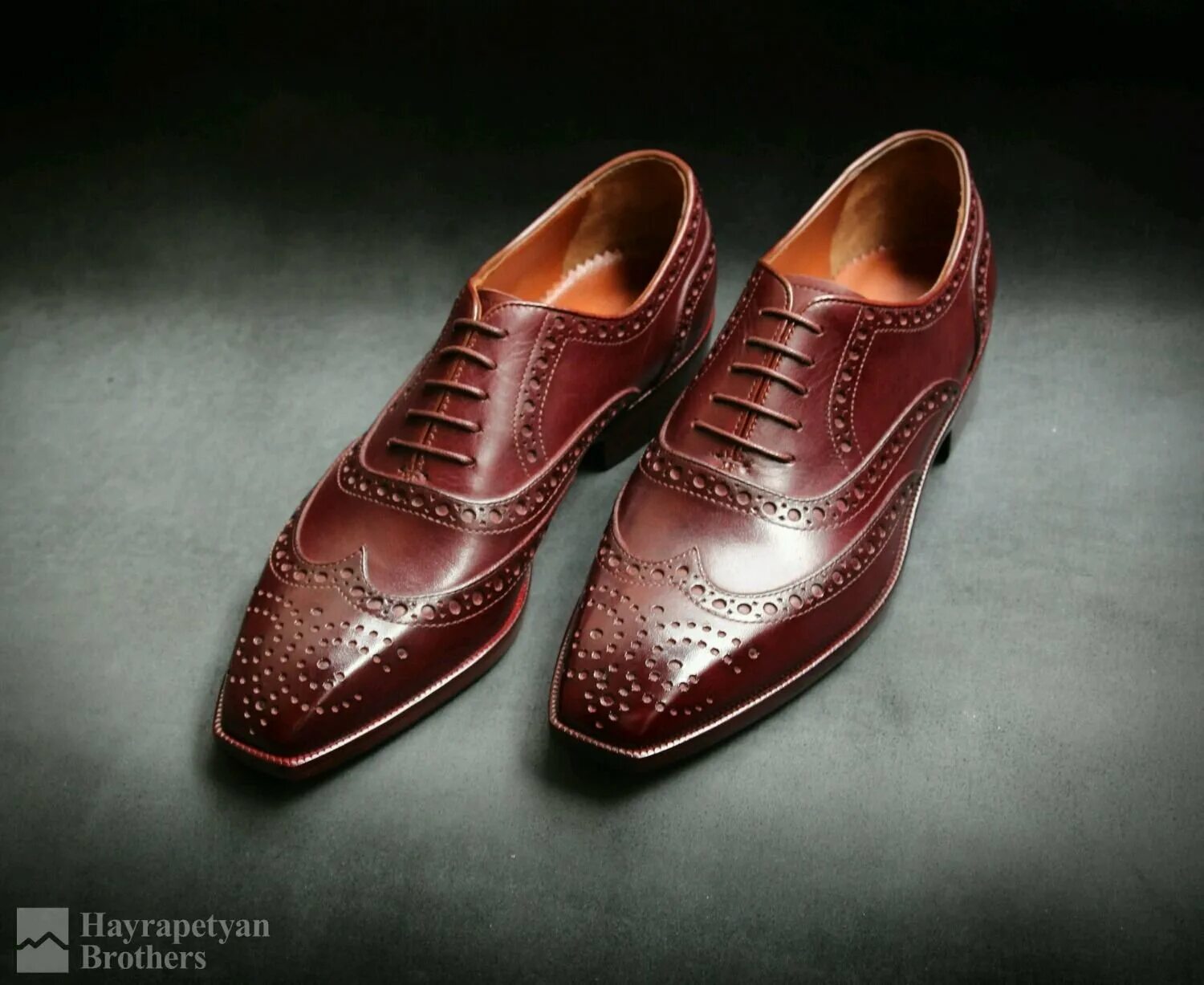 Мужская обувь ручной работы. Мужская обувь. Crocodile santoni oxford brogue. Ботинки сабо мужские. Мужская обувь ручной работы.