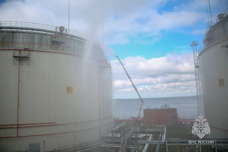 Где находится петербургский нефтяной терминал. Где находится петербургский нефтяной терминал. Санкт петербургский нефтеналивной порт. Где находится петербургский нефтяной терминал. Ао петербургский нефтяной терминал.