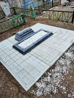 Памятник десятки