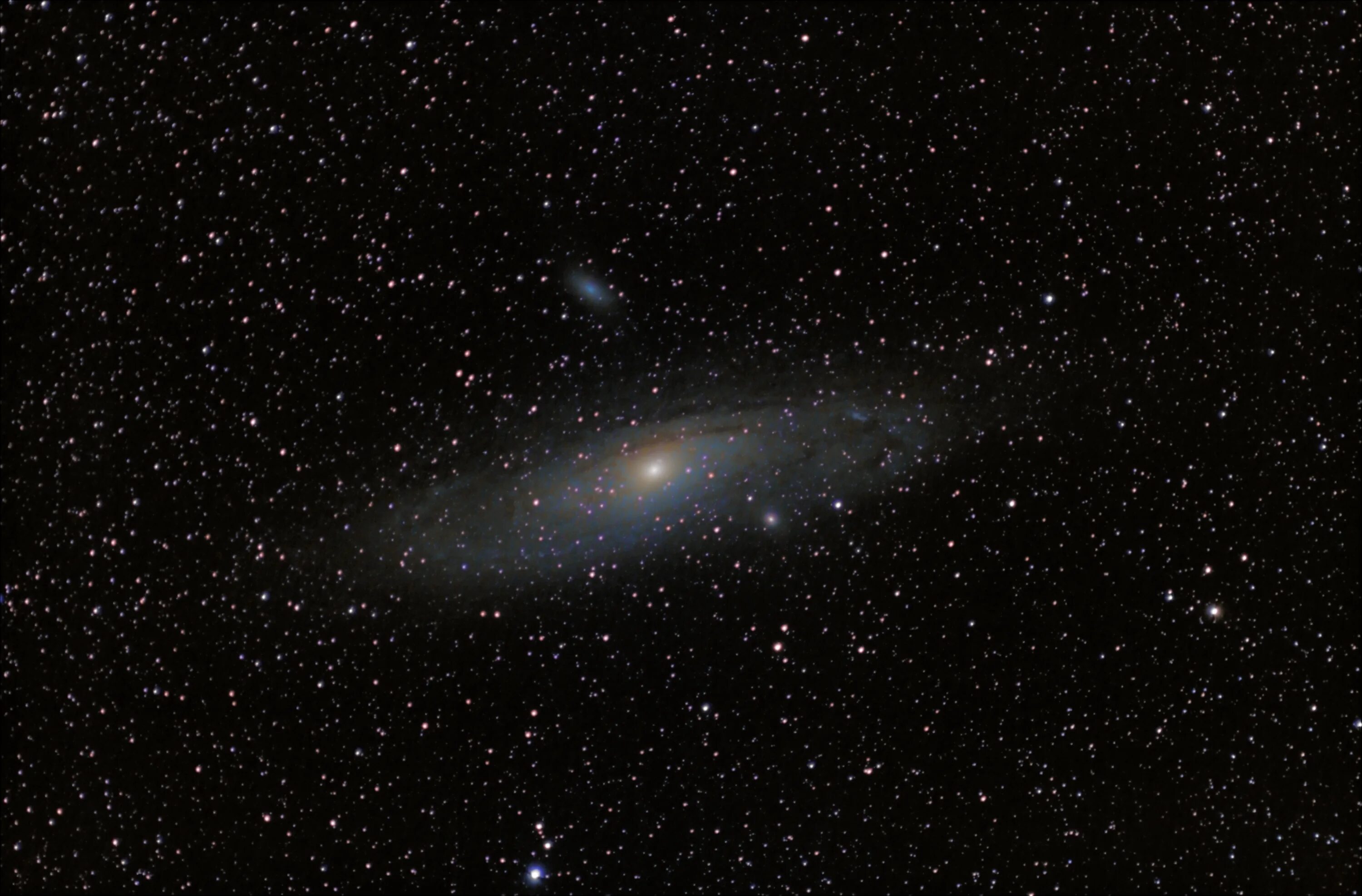 Галактика м31. Космос галактика андромеда. Галактика андромеды и млечный путь. Спиральная андромеда. Туманность андромеды.