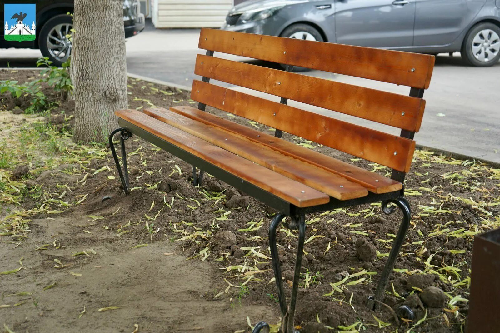 Скамейки уличные. Монтаж лавочек. Установка скамеек. Современные лавочки. Скамья york 230.