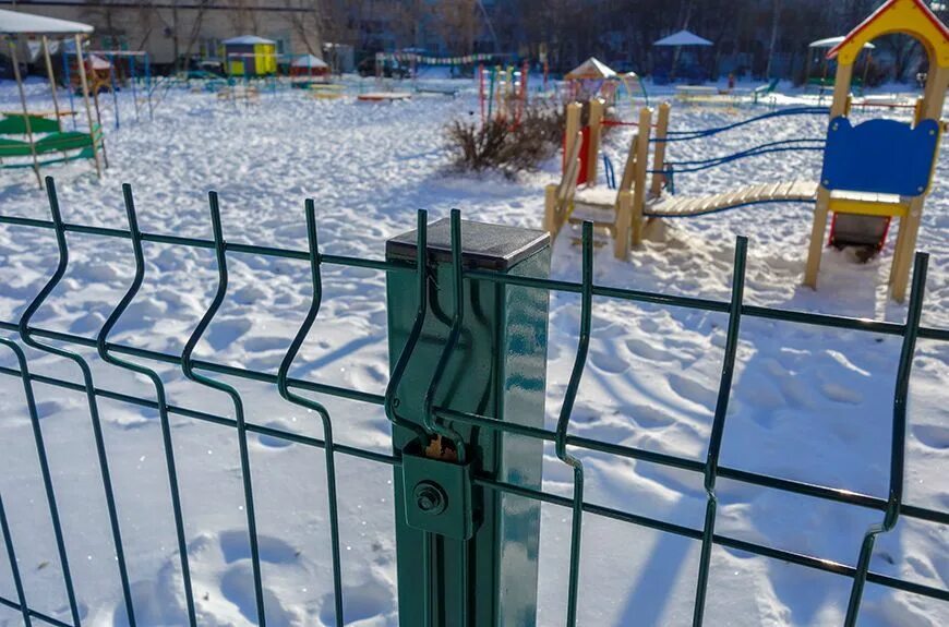 Столб 3д. Столб для 3д забора. 3д забор. столбики для 3д забора. полимерные ограждения.