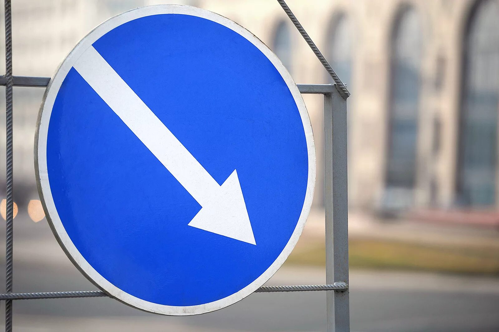 Ограничение движения транспортных средств. Перекрыто движение автотранспорта. Ограничено движение автотранспорта. Временно ограничат движение транспорта. Ограничение движения.