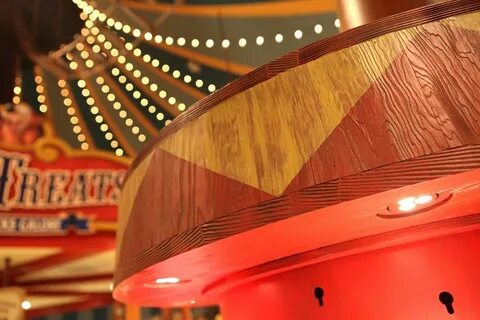 Amazing digital circus