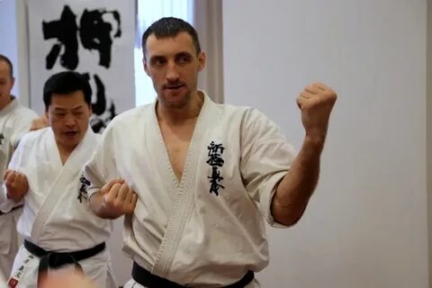 Сколько лет карату