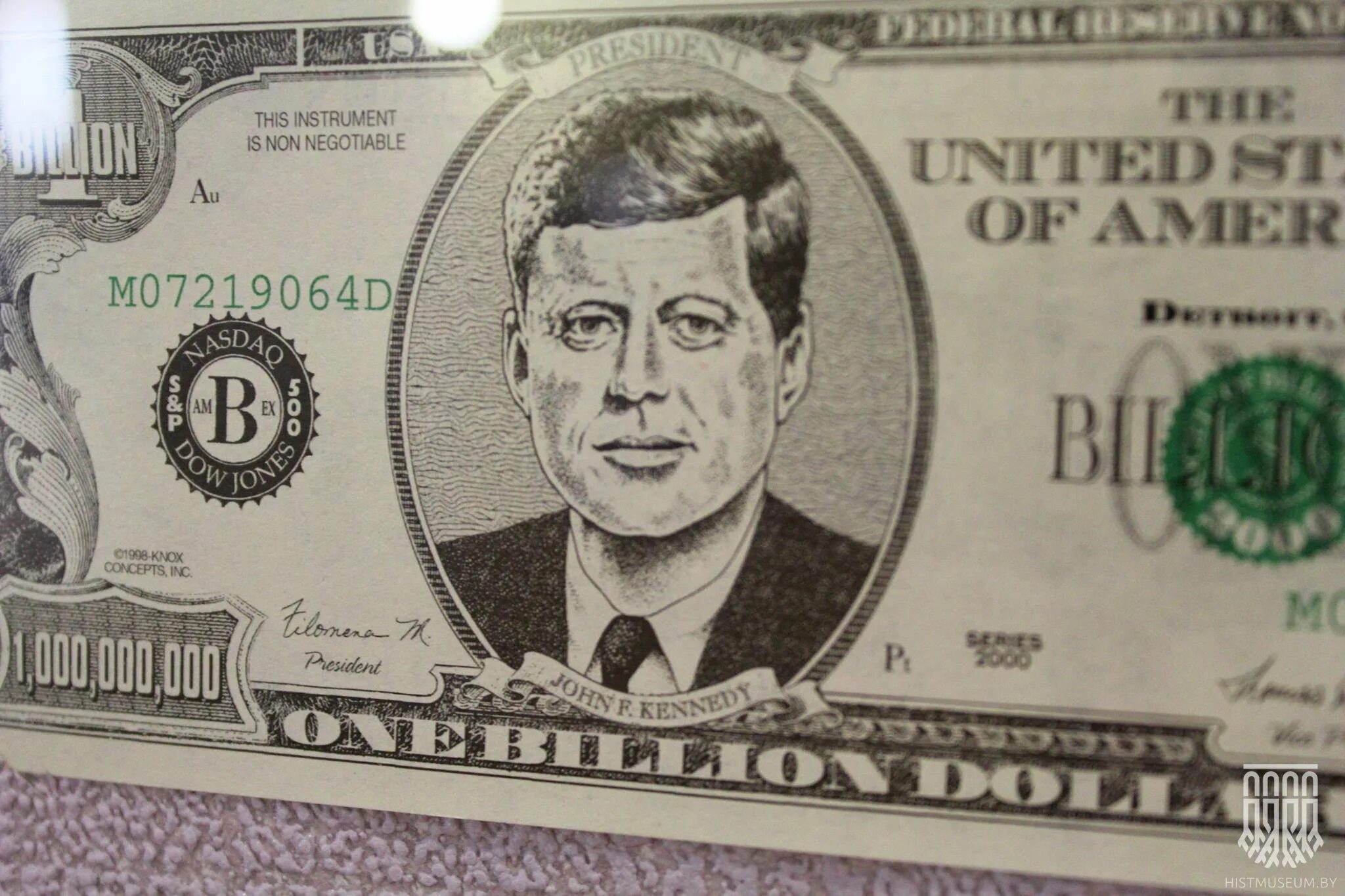 30 euro to usd. долар 30. долар 30. намибия 50 долларов 2019 g unc. доллар по тридцать.