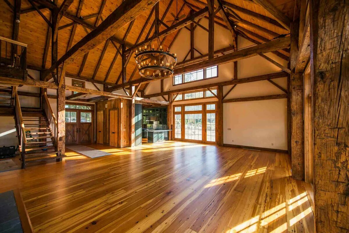 Сарай внутри. Дом внутри сарая. Дом внутри сарая. Норвежский барнхаус. Дом внутри сарая.