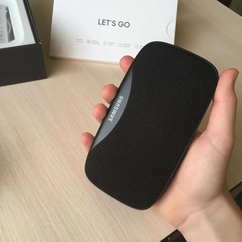 Колонка samsung level box slim. Самсунг колонка беспроводная level. Блютуз колонка самсунг. Колонка samsung level box. Samsung level box slim sg930.