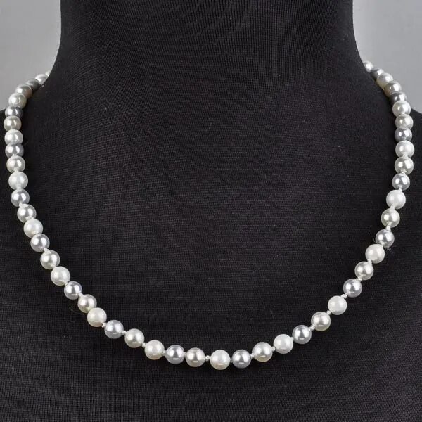 украшения бусы. коко шанель жемчужное ожерелье. необычные украшения на шею. ожерелье шанель с жемчугом. бисерные бусы многорядные.