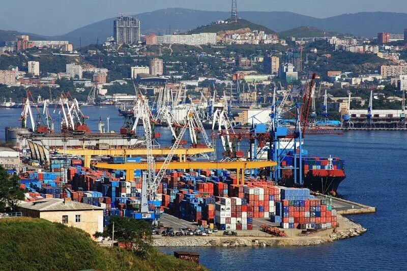 Vladivostok port