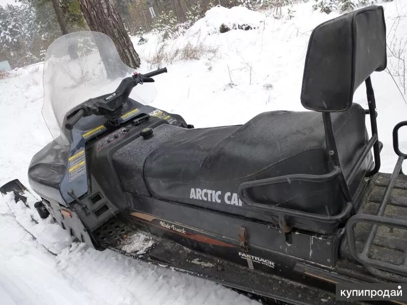 Купить снегоход в томской. Arctic Cat 550 снегоход. Снегоход Arctic Cat 2000 года. Задний брызговик снегохода Арктик кет 550. Арктик Кэт 2000 год.