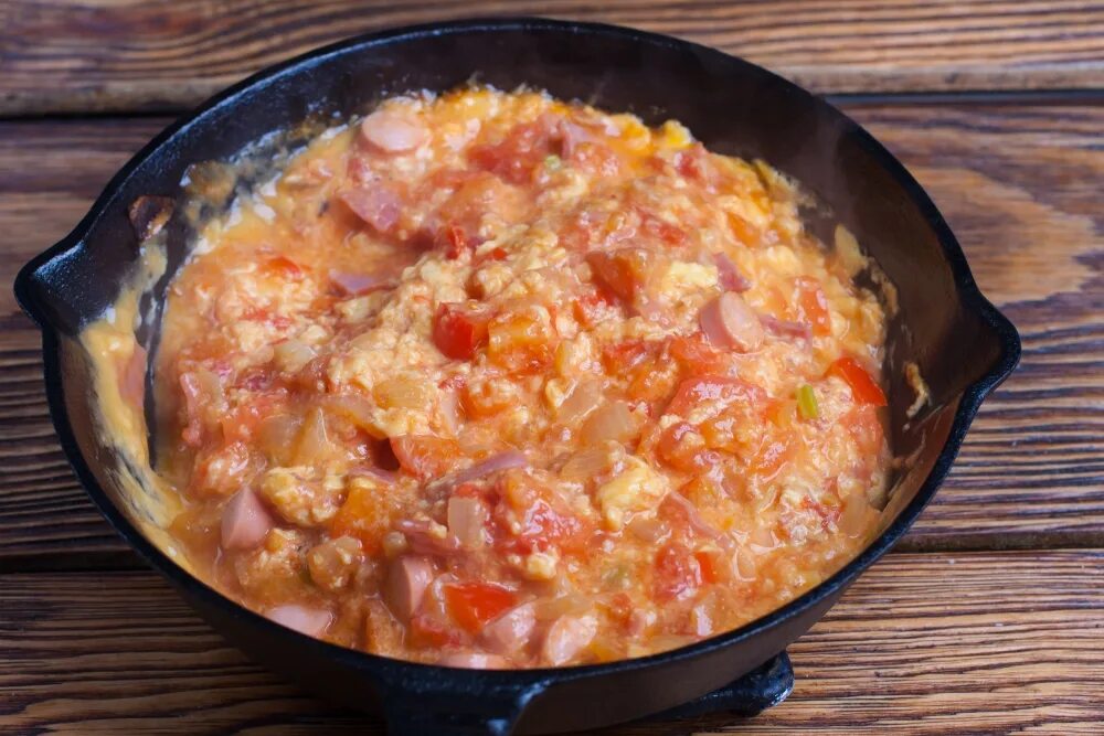 Менемен турецкий омлет. Турецкое блюдо менемен. Минимен турецкое. Менемен турецкий омлет. Менемен турецкий омлет.