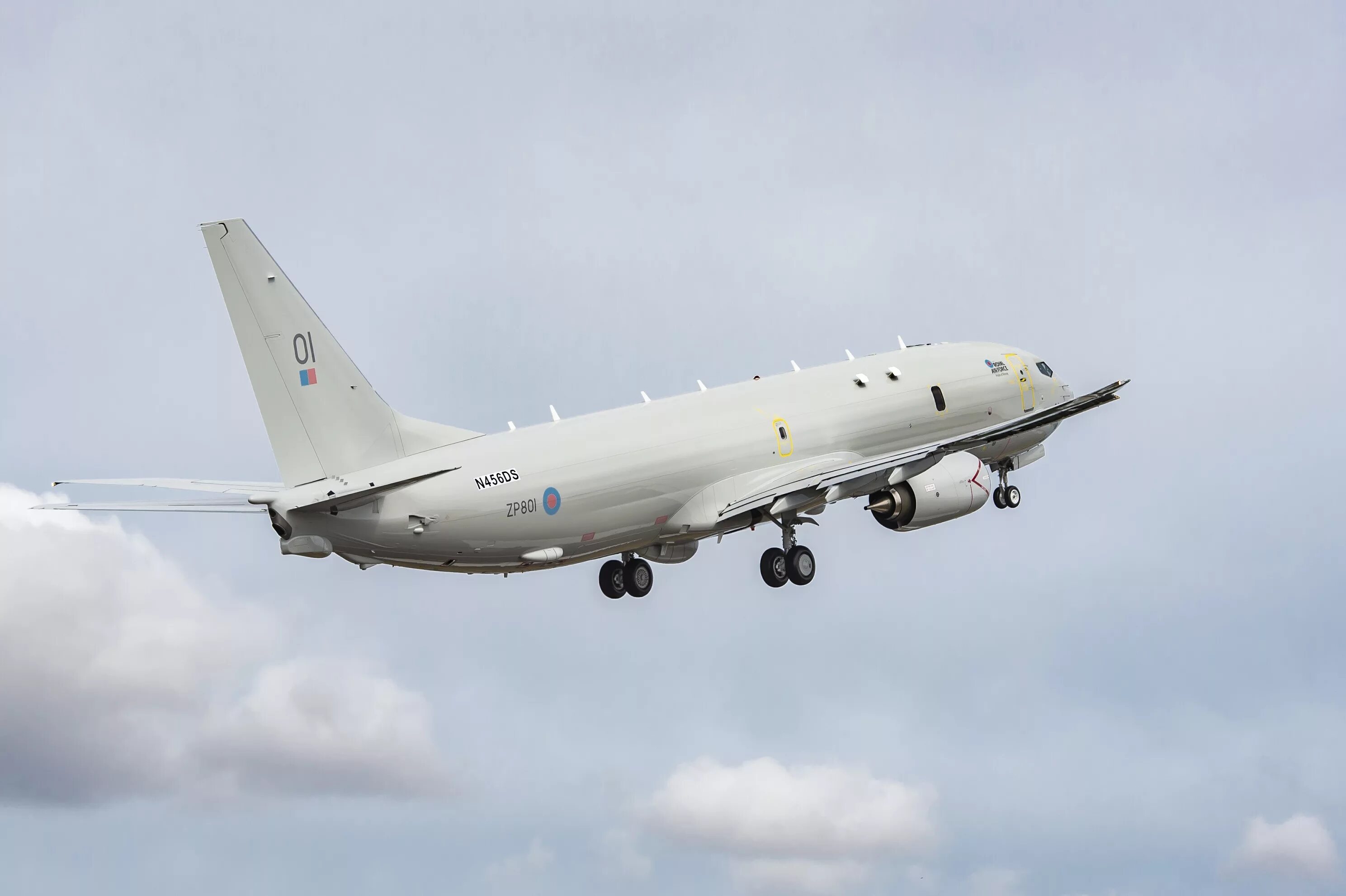 Боинг р-8а Посейдон. Самолёт Посейдон p8. P-8a Poseidon самолет. Противолодочный самолет Boeing p-8a Poseidon. 8а посейдон