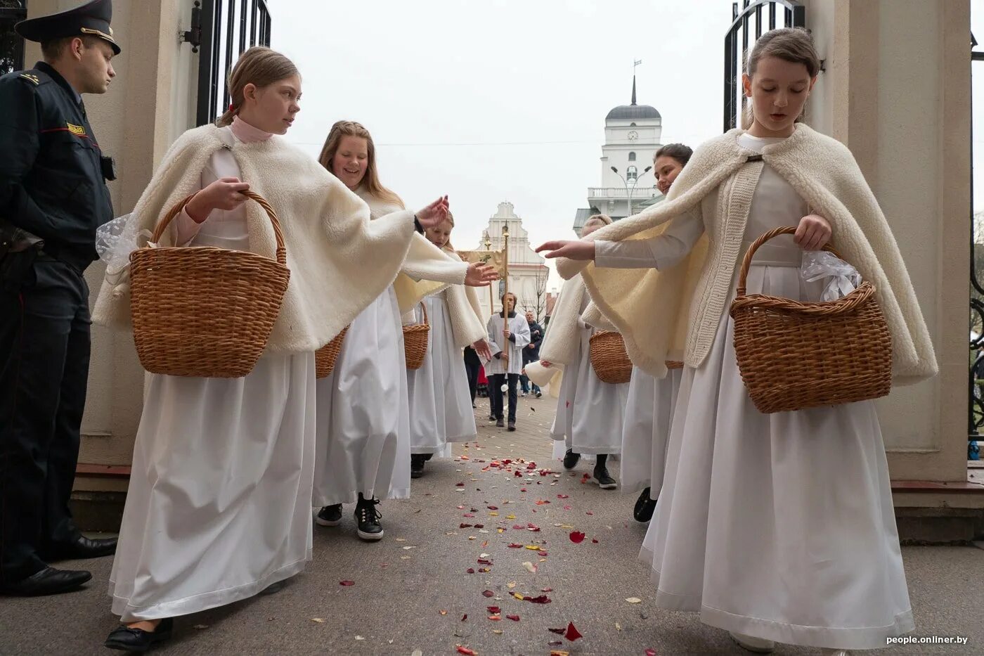 Пасха в католичестве. Празднование Пасхи в Германии. Пасха у католиков. Католическая Пасха празднование. Католики празднуют Пасху.