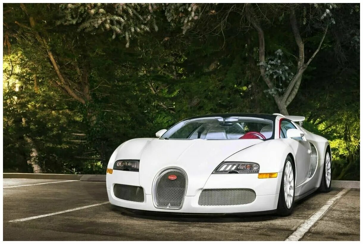 Bugatti veyron super sport. Бугатти вейрон белая. Bugatti белая. Volkswagen вейрон. Белый bugatti.