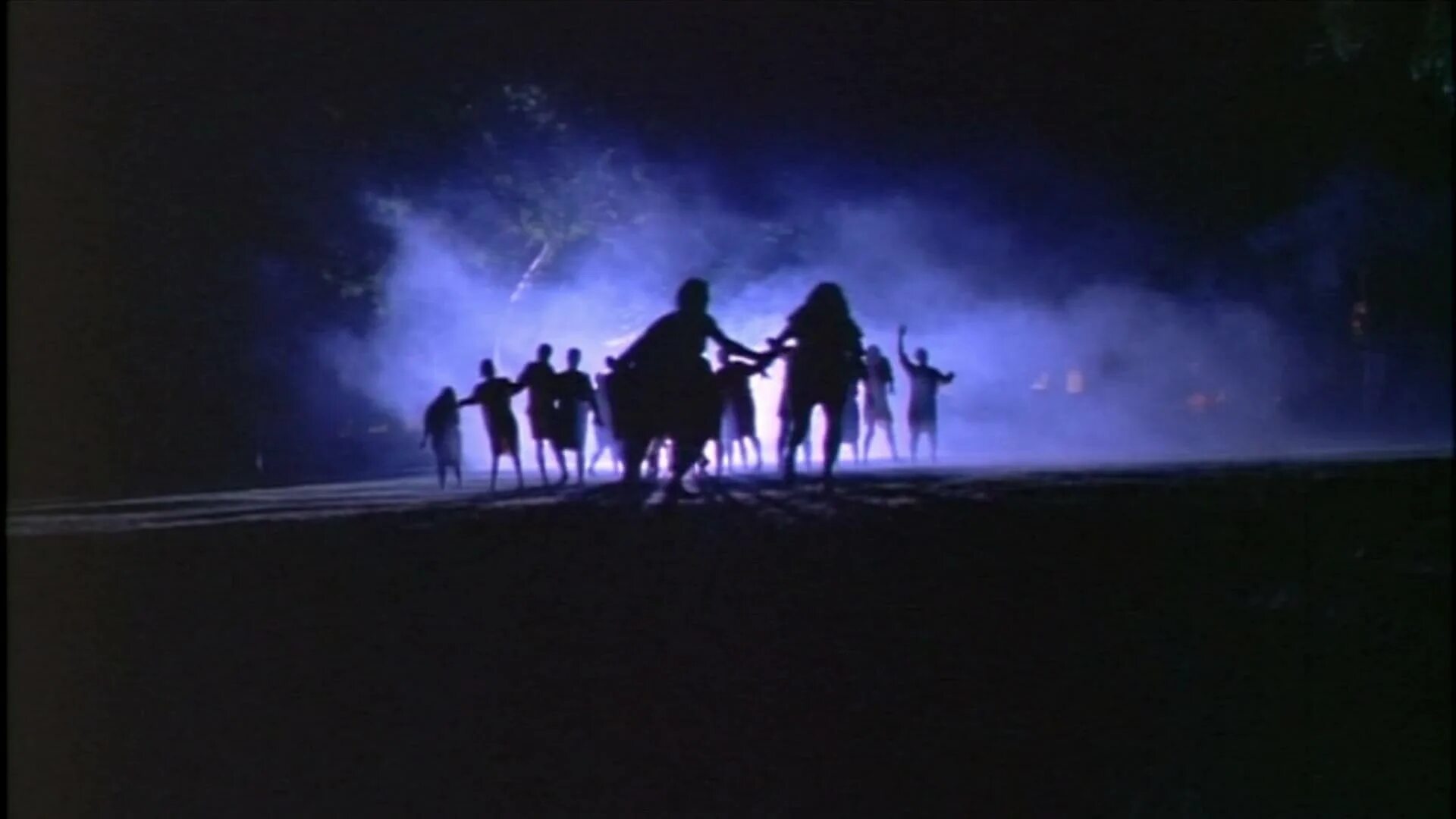 Кассета смерти. Дед пит. Дед пит. Колодец смерти фильм 1989. Колодец смерти / the dead pit (1989).