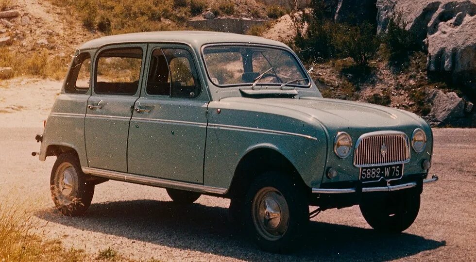 Renault 4. Renault 4 1984. Рено 4л. Рено 4л. Рено 4*2.