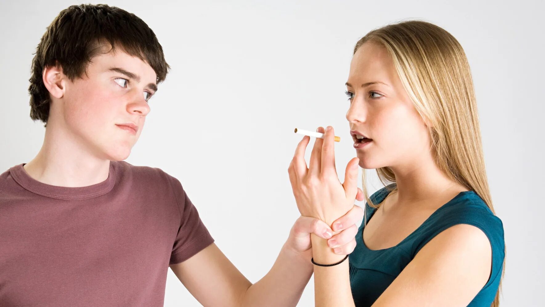 вредные привычки среди молодежи. алкоголь и молодежь. вредные привычки среди молодежи. вредные привычки подростков. вредные привычки среди молодежи.