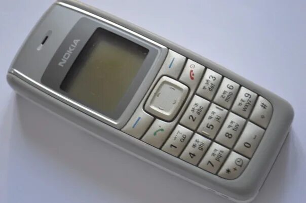 Представлен кнопочный Nokia 220 4G с USB Type-C дешевле 4 тысяч рублей Hi-Tech С
