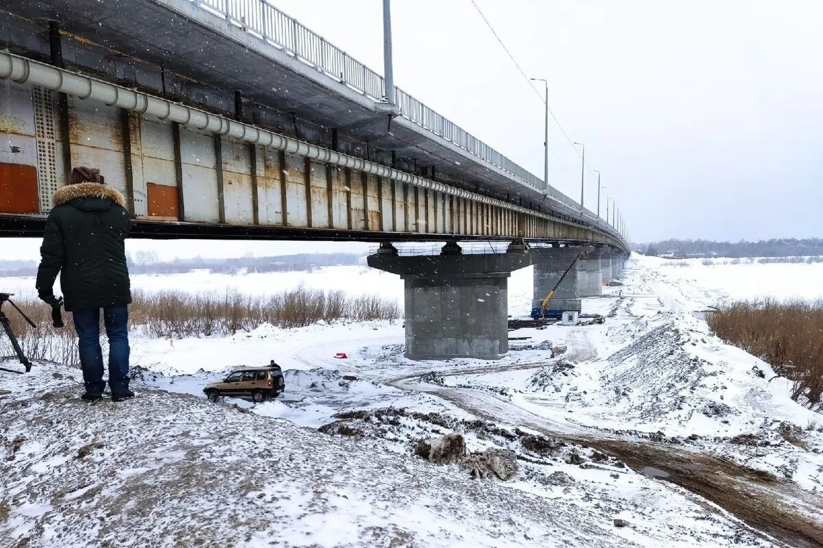 Томь в реальном времени томск. Река Томь в Томске. Река Томь мост. Коммунальный мост Томск. 3 Мост в Томске.