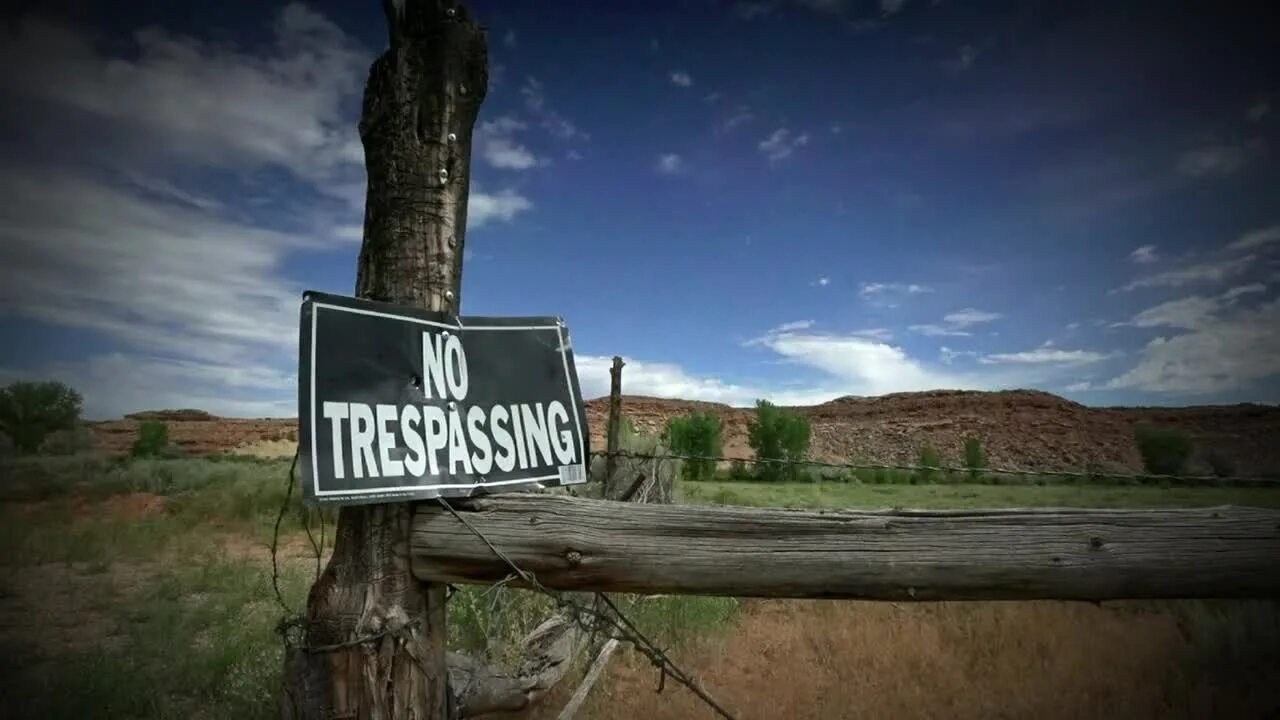 Ранчо скинуокер. Ранчо скинуолкер / skinwalker ranch. Skinwolker. Skinwolker. Ранчо скинуокер оборотни.