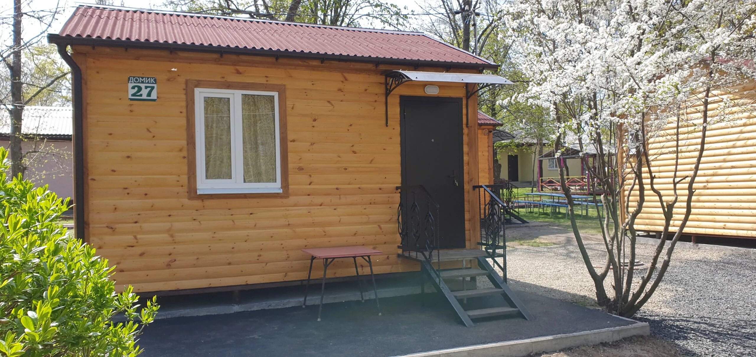 База родник таганрог. Михайловский Родник Таганрог база. База Родник Гаевка. База отдыха Михайловский Родник.