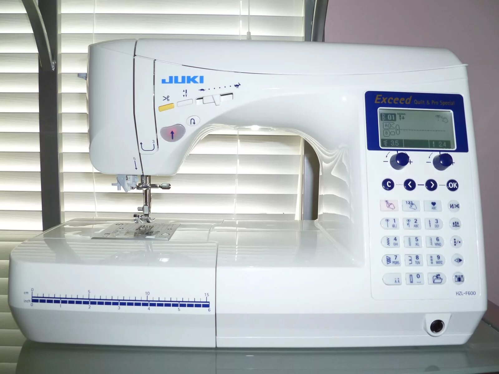 Juki hzl-f 600. Швейные машины джуки ф600. Машинка juki f600. Швейная машина juki hzl-f600. Джуки ф.