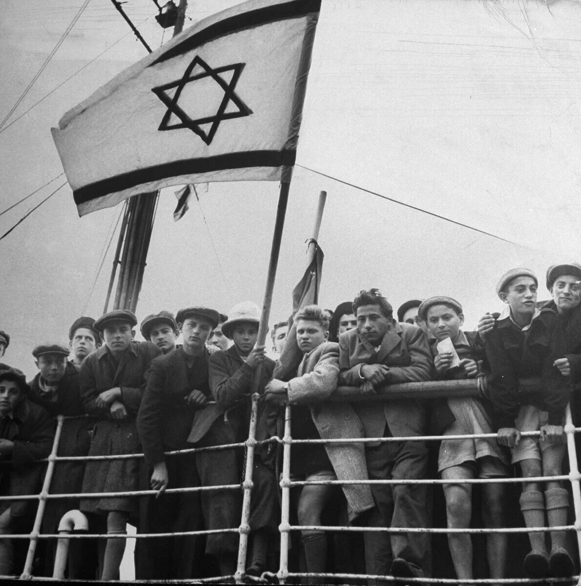 Евреи в Израиле 1948 год. Иммиграция евреев. Эмиграция евреев. Эмигранты из ссср