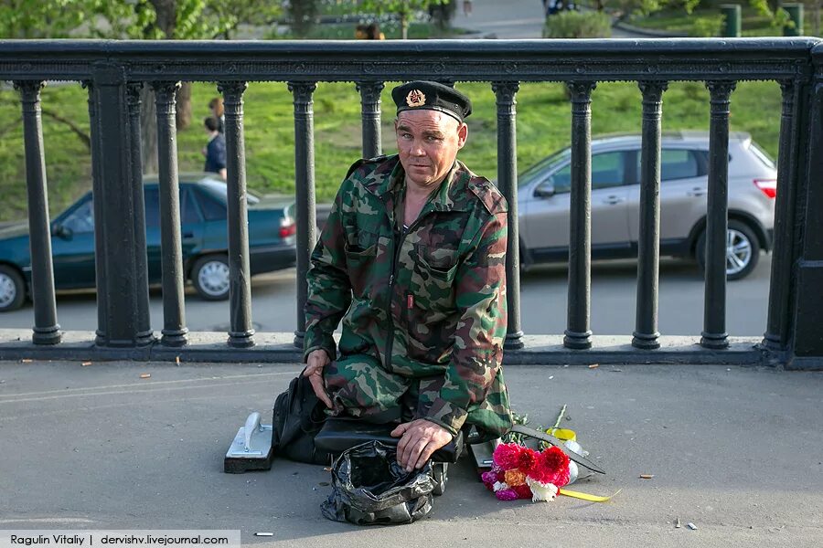 Русский без ног. Оскар писториус без протезов. Русский без ног. Русский без ног. Евгений смирнов гимнаст.