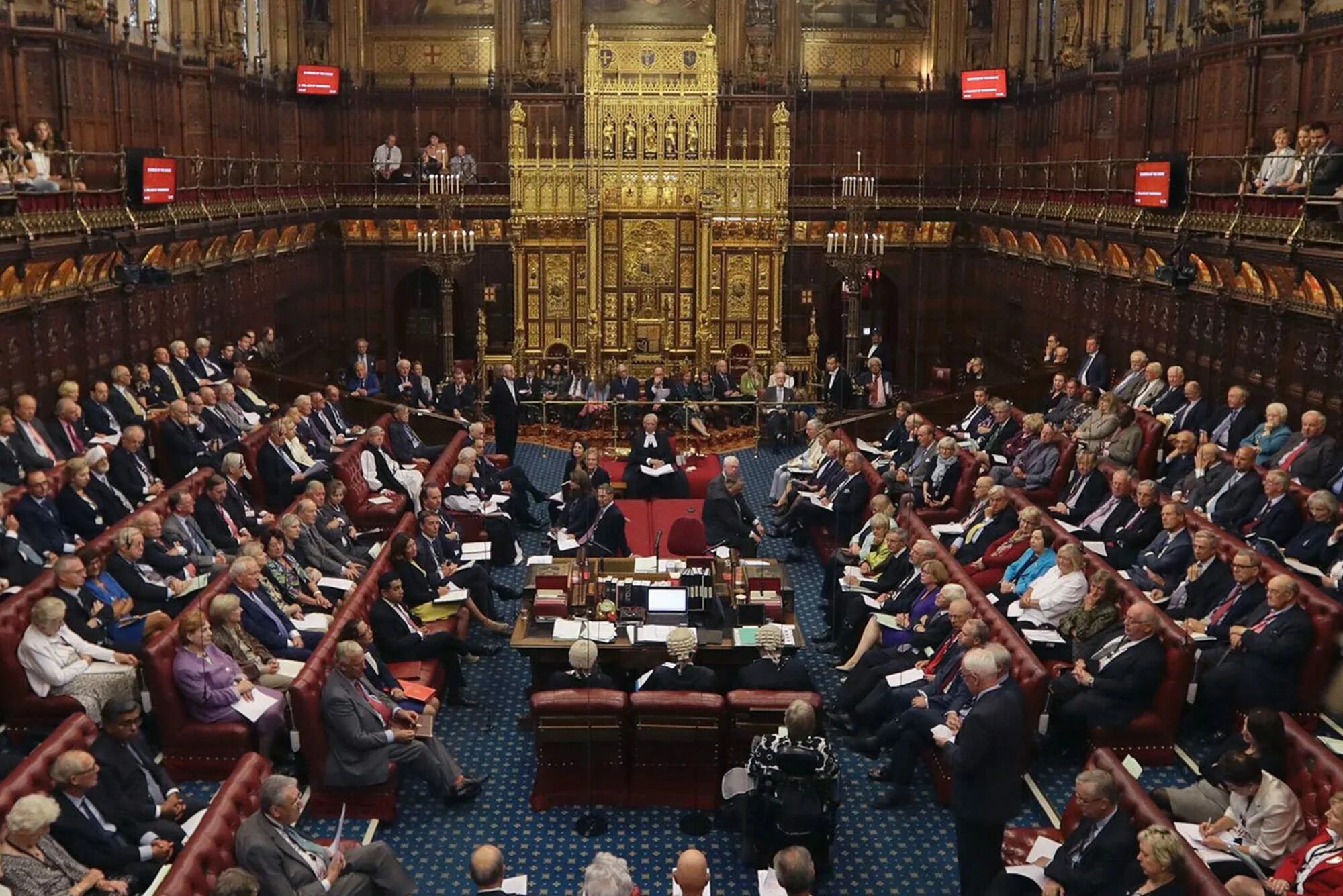 Парламент какой год. Палата лордов Великобритании сейчас. Палата общин в Великобритании сейчас. Английский парламент 21 век. Законодательный орган Великобритании.