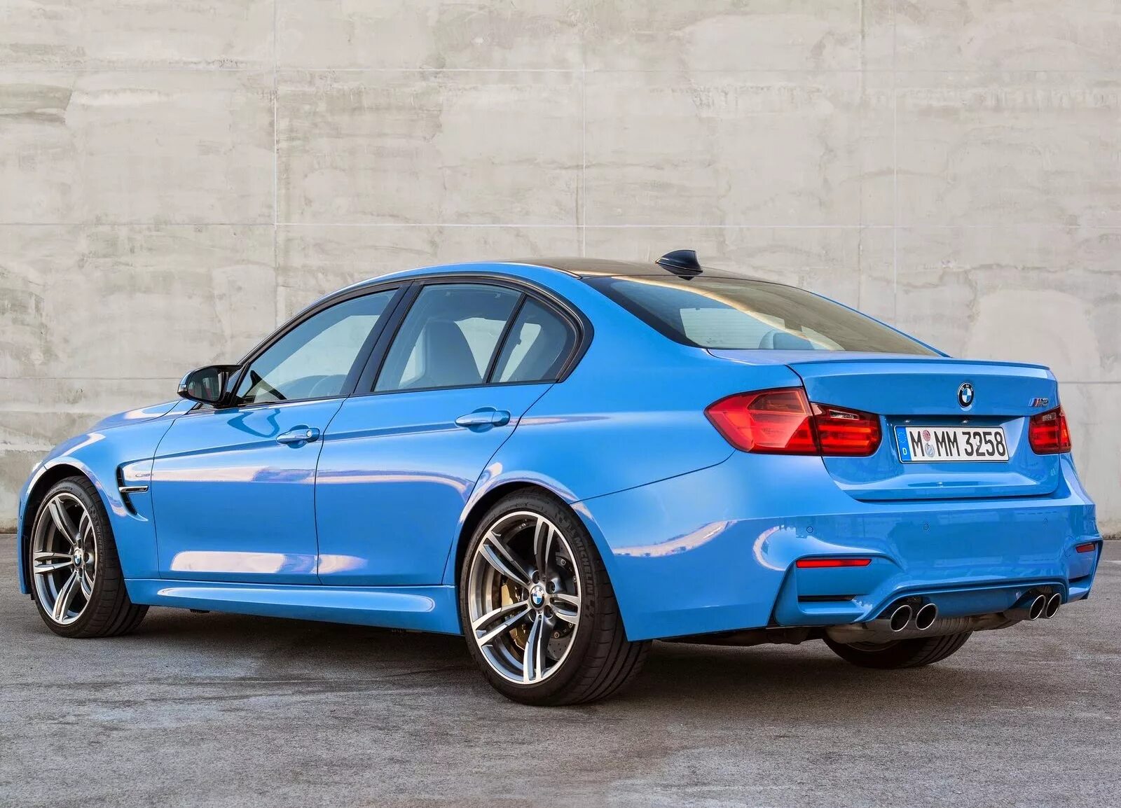 Bmw m tech. БМВ m3 f30. BMW 3 f35 m. BMW m3 f30 2014. BMW f30 m3 2015.