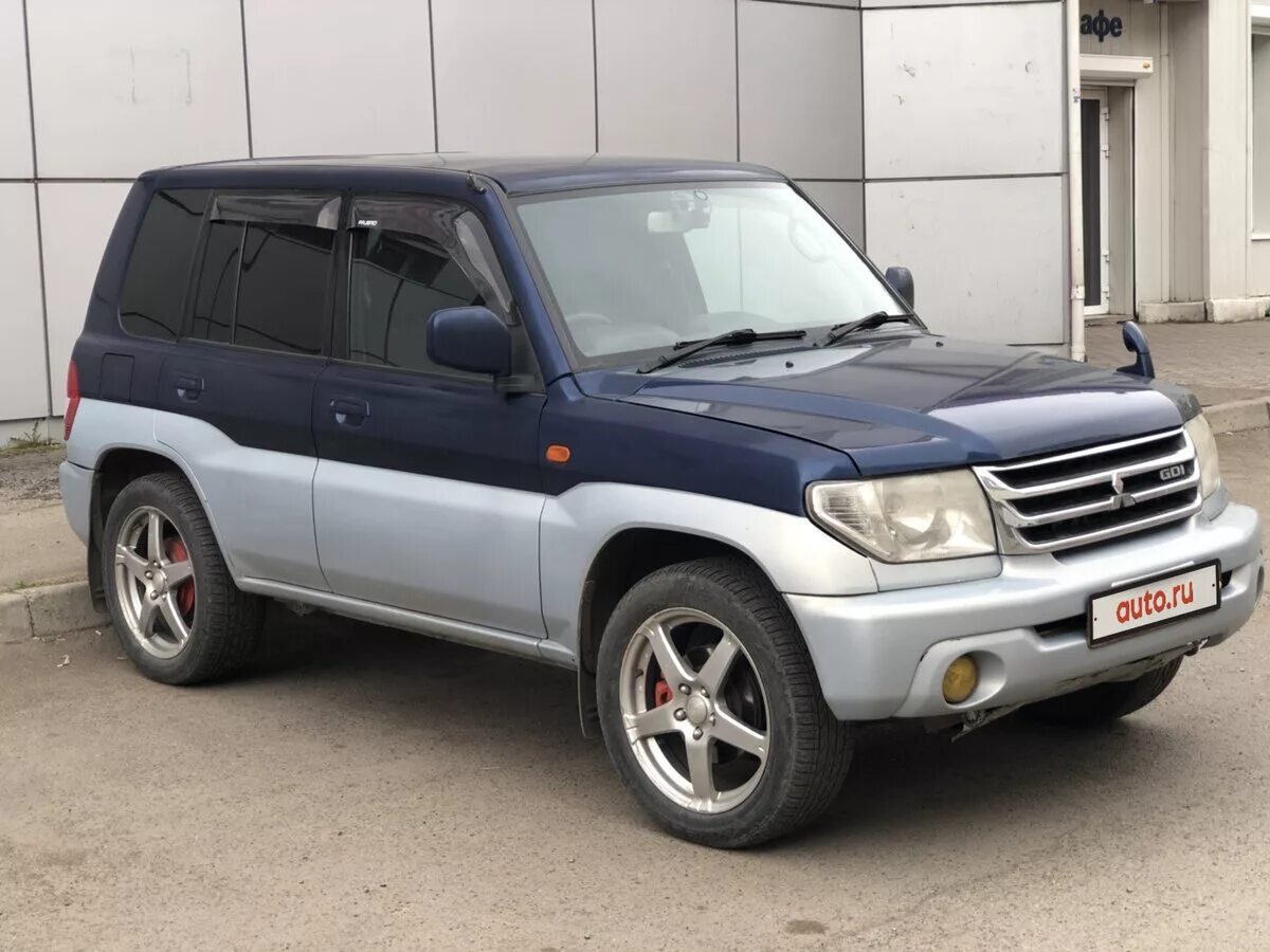 Mitsubishi pajero 2000