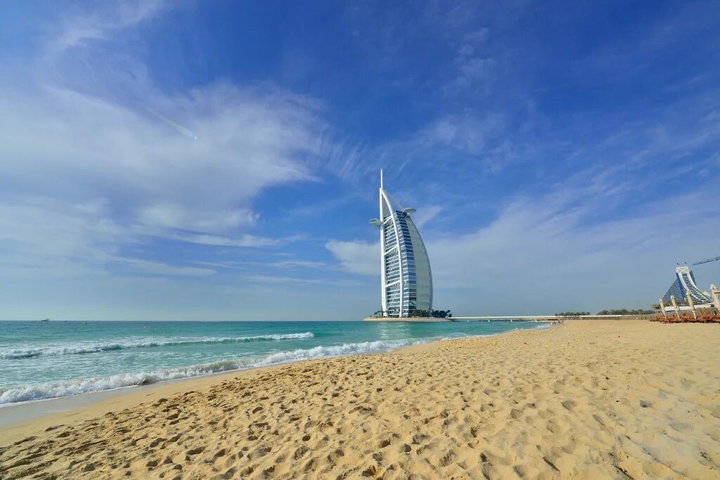 Пляж аль суфух. Пляж Аль Суфух Дубай. Дубай персидский залив пляж. Пляж Аль Мамзар в Дубае.