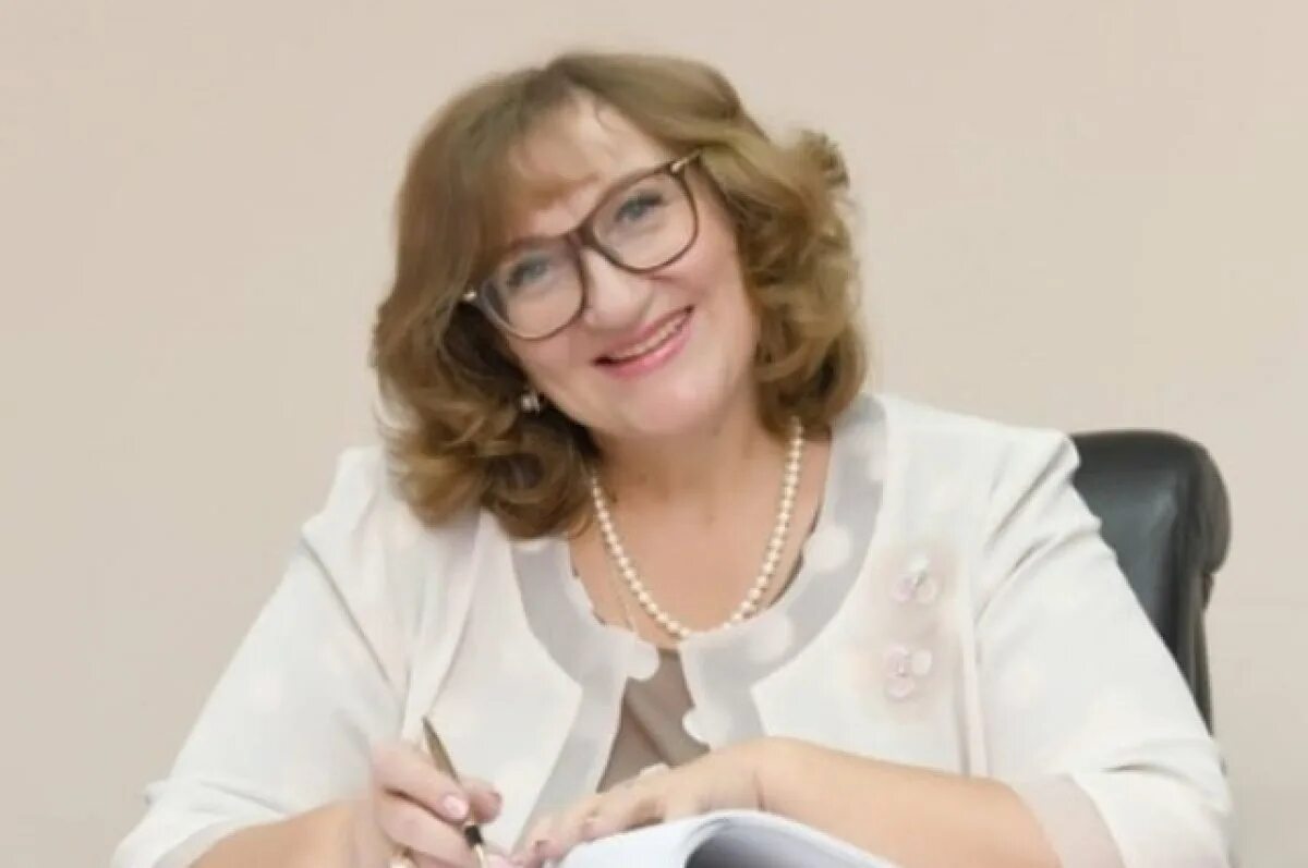 Зам. Аягма ванчикова забайкальский край. Алиса забайкальский край. Алиса забайкальский край. Гимназия 21 чита фото.